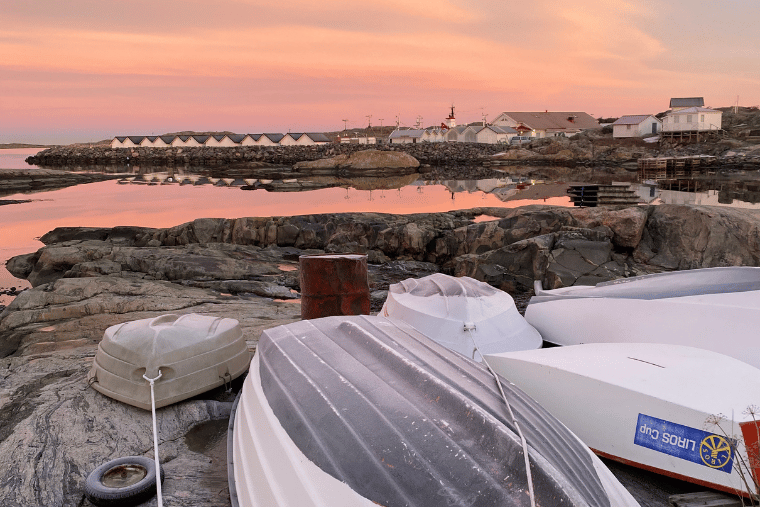 Lucka 11, hamnen, sjöbodar, Vrångö