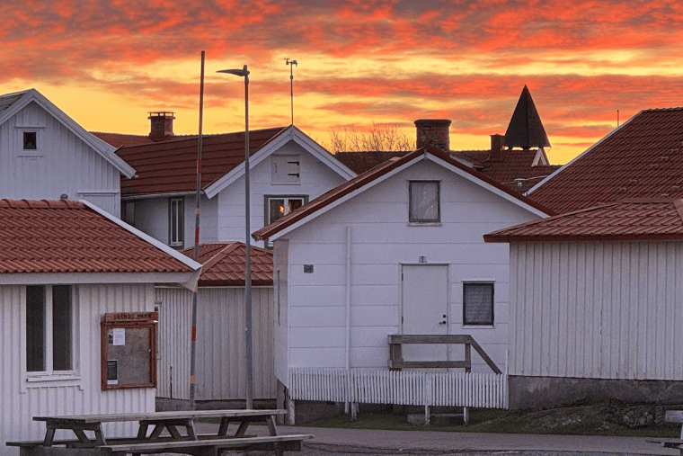 Lucka 12, sjöbodar, vrångö, vita hus