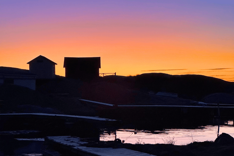 Vrångö, bryggor, is, solnedgång